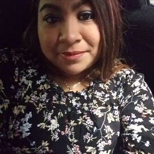 Meet your Posher, Anel